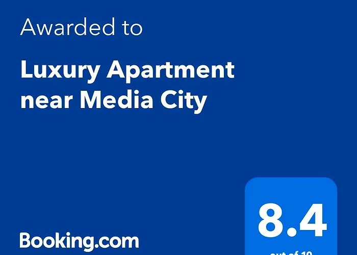 Luxury Apartment Near Media City